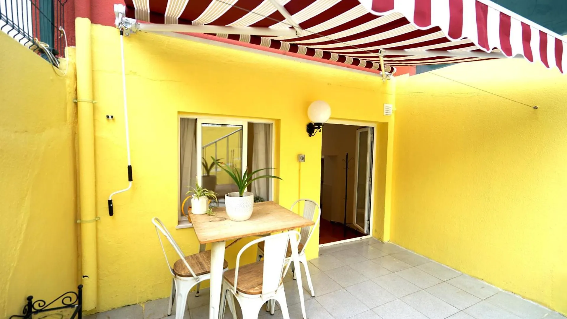 Cruz Cozy Apartment Lisbon